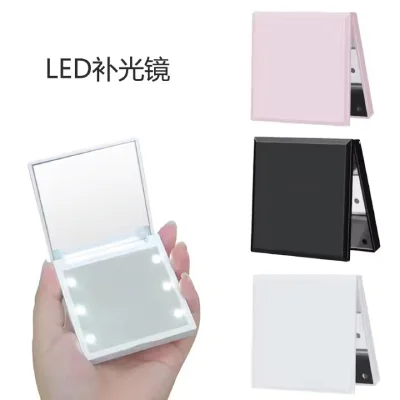 Lighted Portable Makeup Mirror - Image 2
